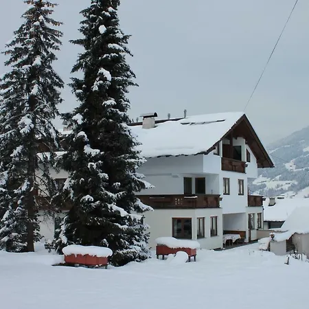 Gastehaus Treichl Penzion 3*