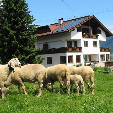 Pensjonat Gastehaus Treichl Fügen