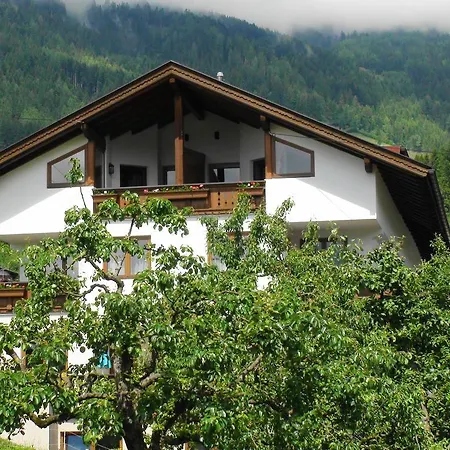 Gastehaus Treichl Фюген